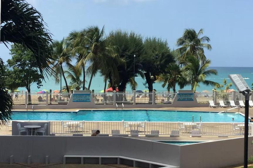 Downtown Beachfront Isla Verde Luxury Apartment San Juan Buitenkant foto
